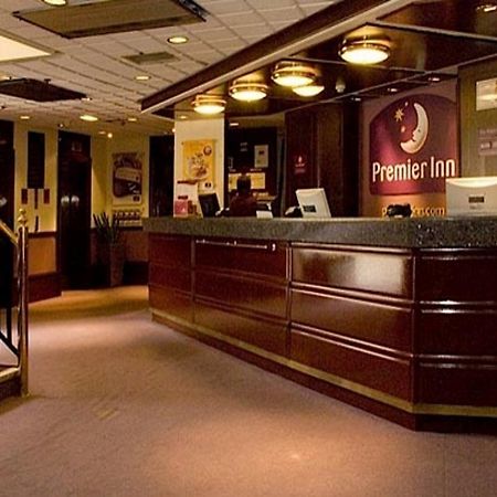 Premier Inn Newcastle Central Екстер'єр фото