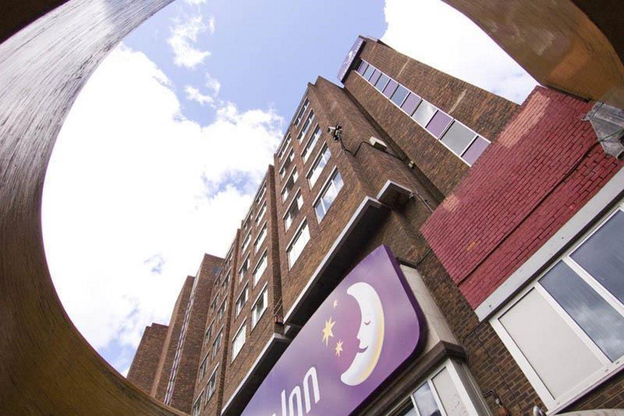 Premier Inn Newcastle Central Екстер'єр фото